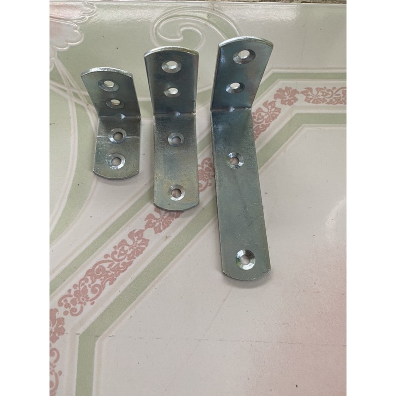 Combo 2 ke góc vuông, bát sắt đủ kích cỡ
