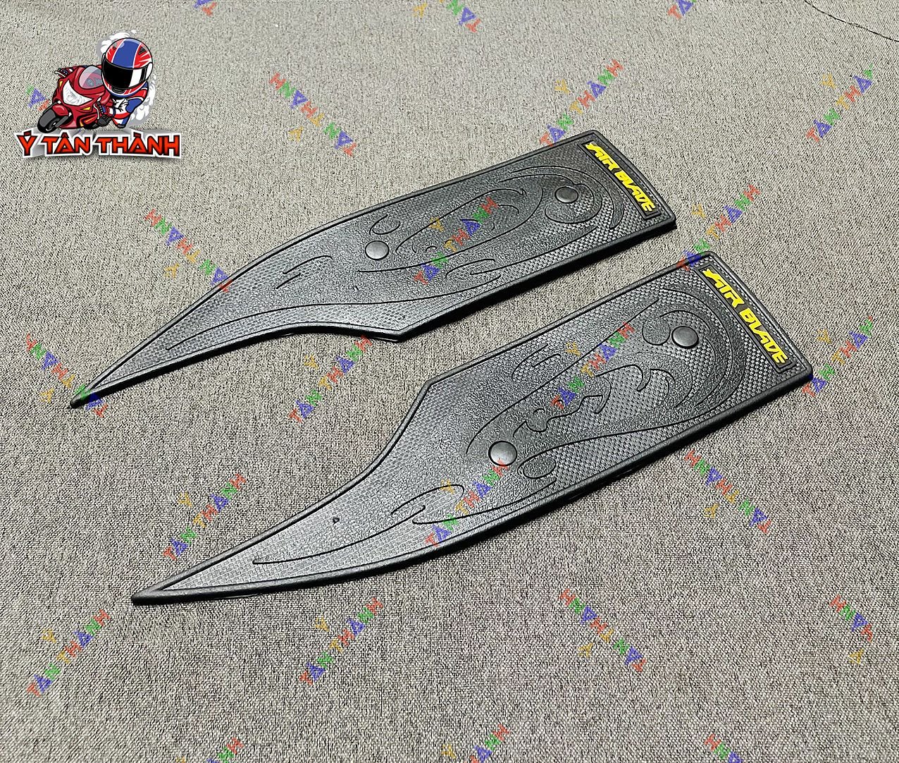 Thảm lót chân xe air blade 2016 27261
