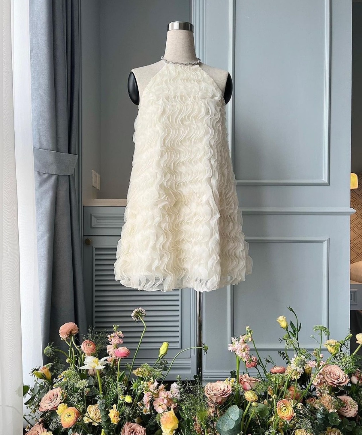 Váy kiểu nữ cổ yếm phối cổ đá dáng xòe Linly Store V-VPC4