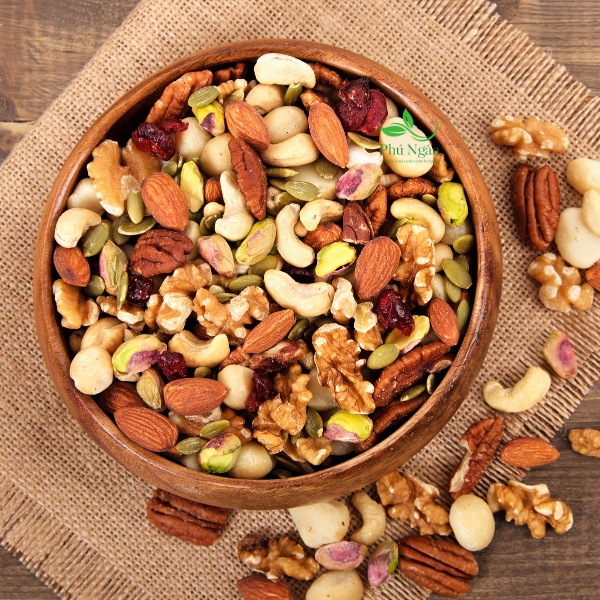 [HCM]Mix 6 loại hạt còn vỏ (hạnh nhân, óc chó, macca, dẻ, hồ đào, thông) hũ 500gr