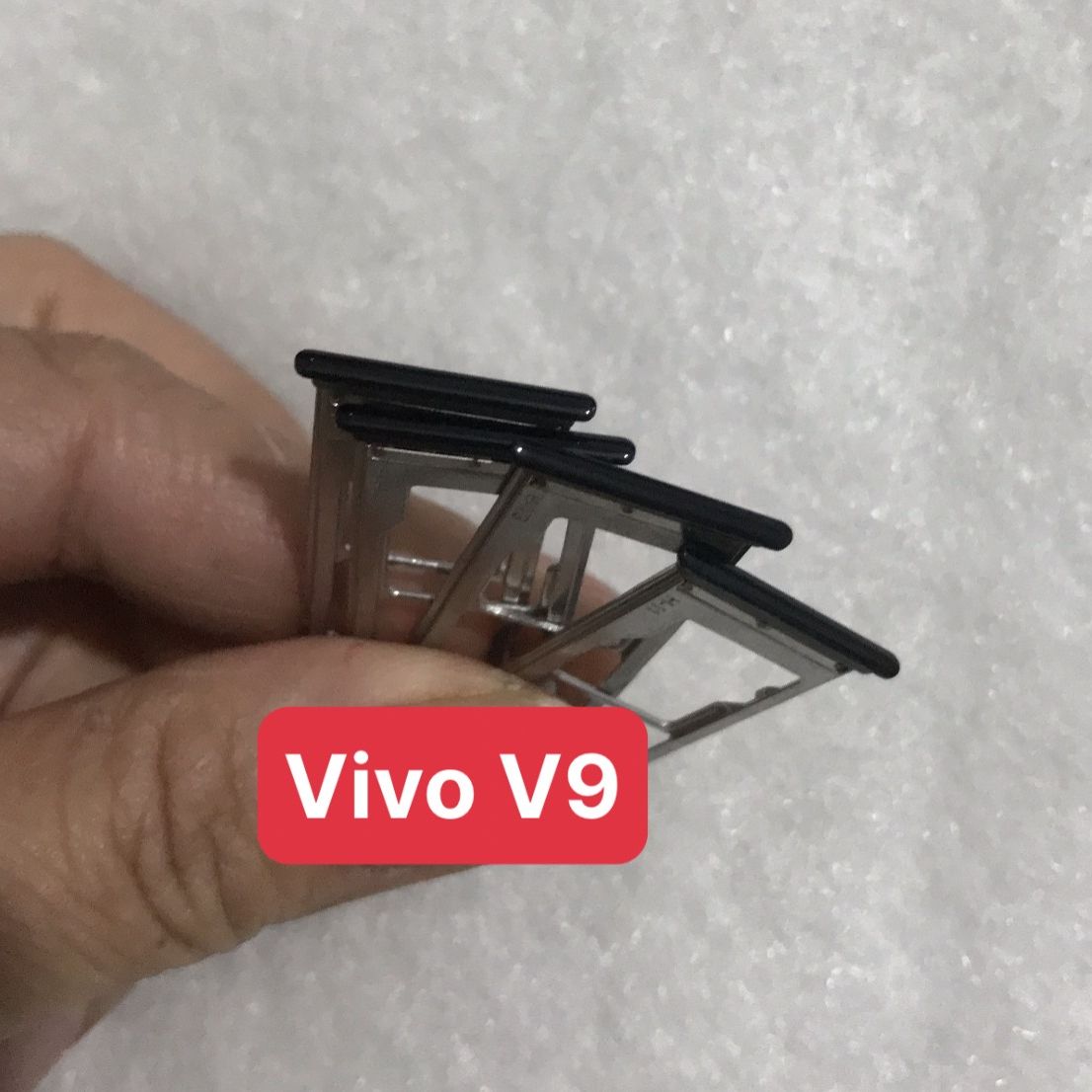 Khay sim vivo v9 / y85a dùng chung