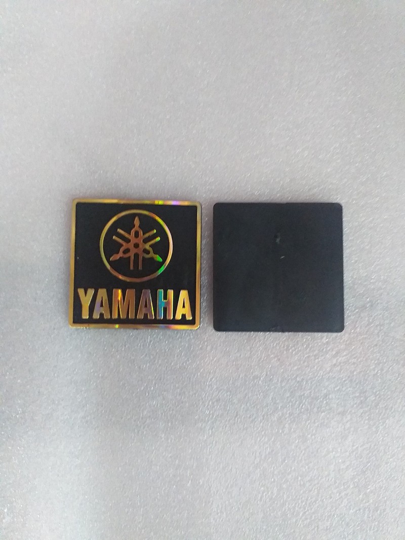 Tem dán thùng loa Yamaha ( giá 2 tem )