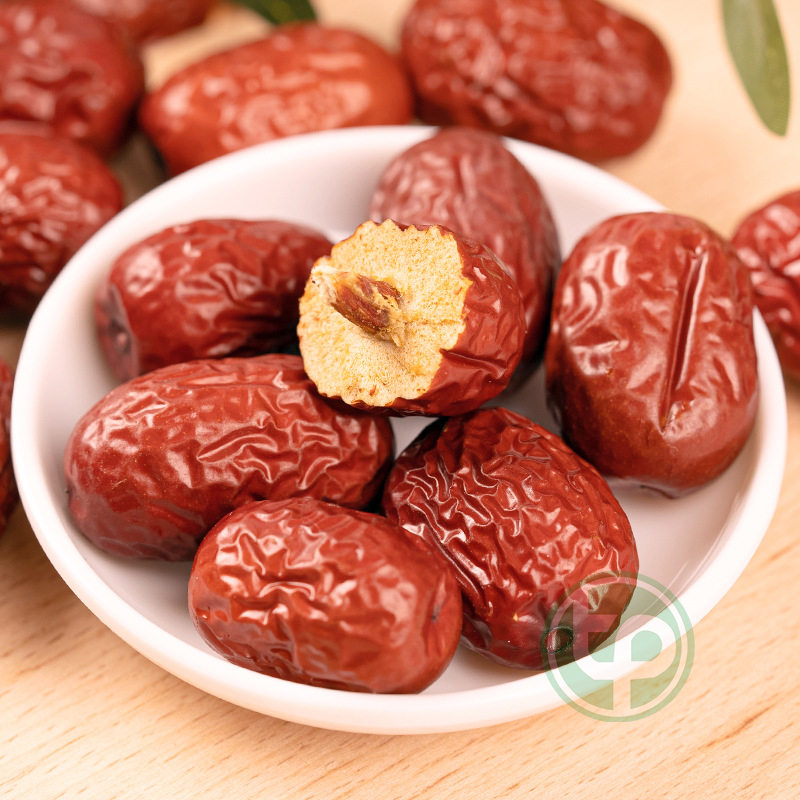 Táo đỏ sấy khô 100g - Tấn Phát