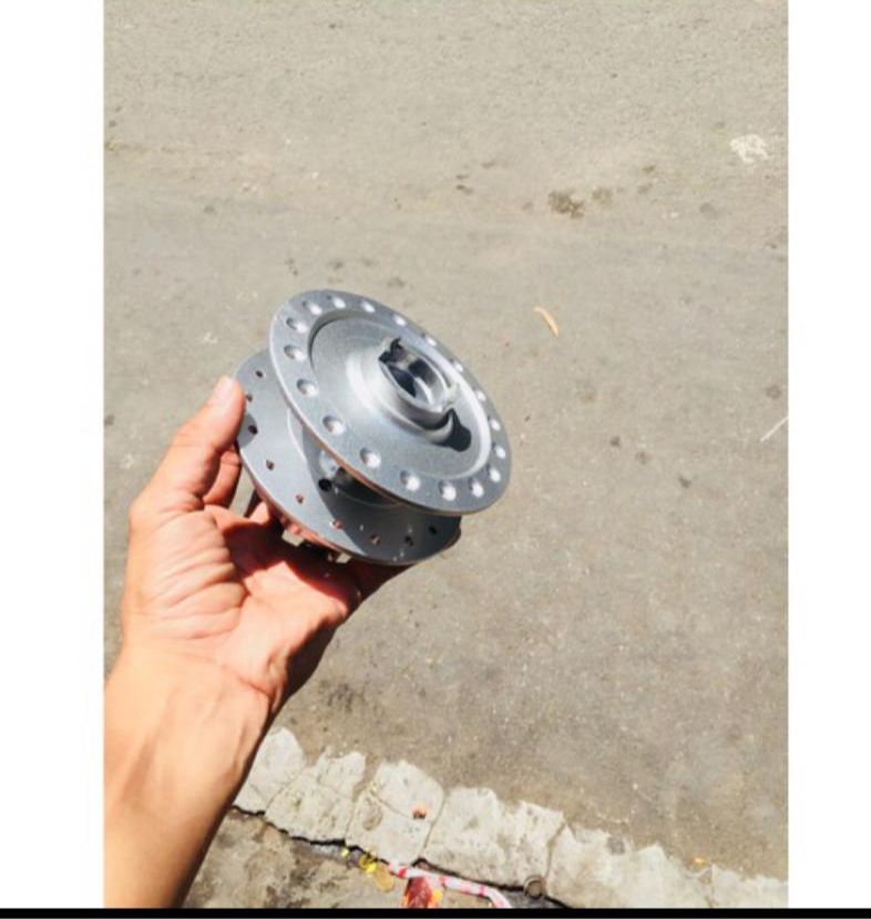 [HCM]Đùm trước đĩa wave S110 màu bạc