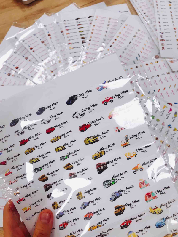 Mua Miếng dán tên bé, sticker dán tên bé, tem dán tên bé, tem dán dụng cụ học tập, tem học sinh