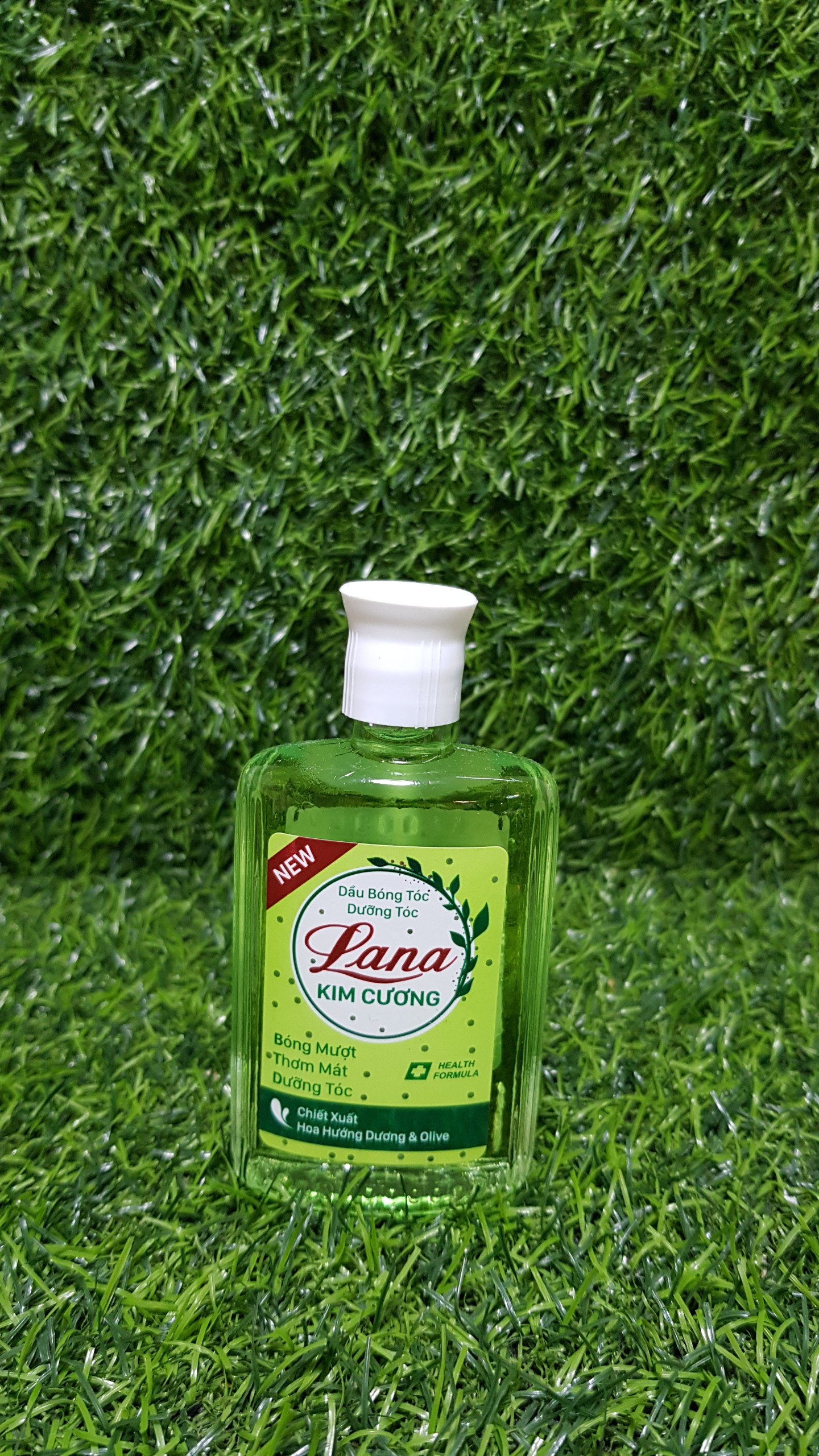 Dầu bóng tóc , dưỡng tóc Lana kim cương 40ml