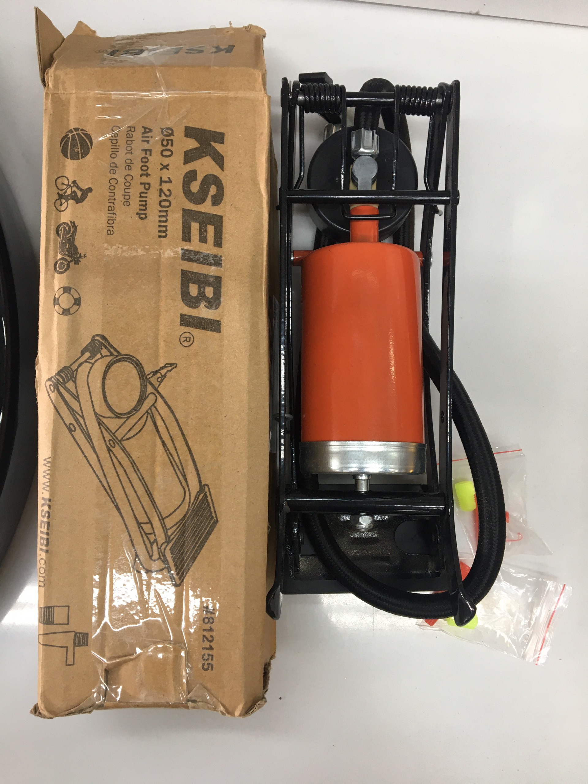 Bơm hơi đạp chân Kseibi 812155