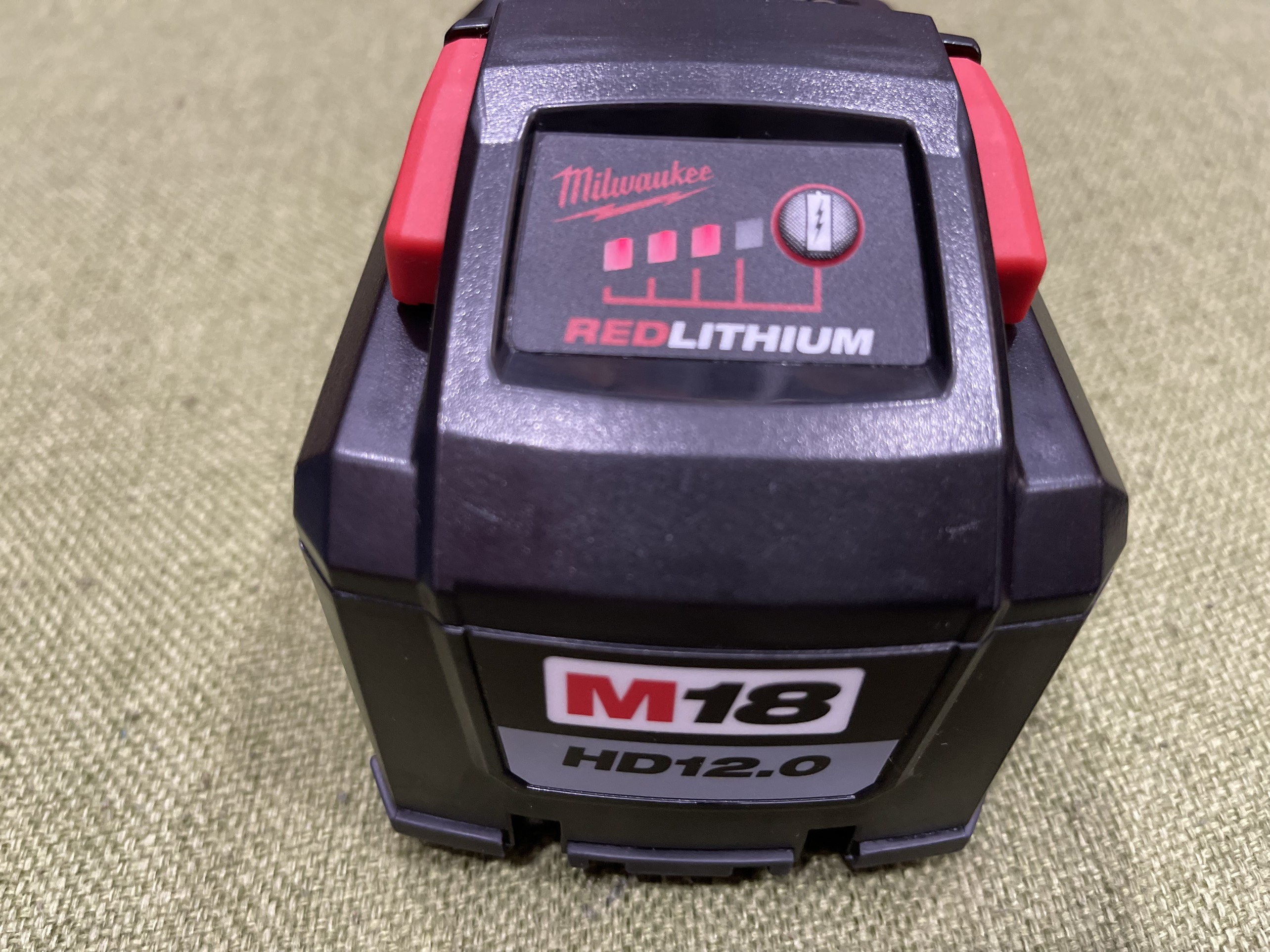 Milwaukee High Output 18V 12Ah M18 Battery