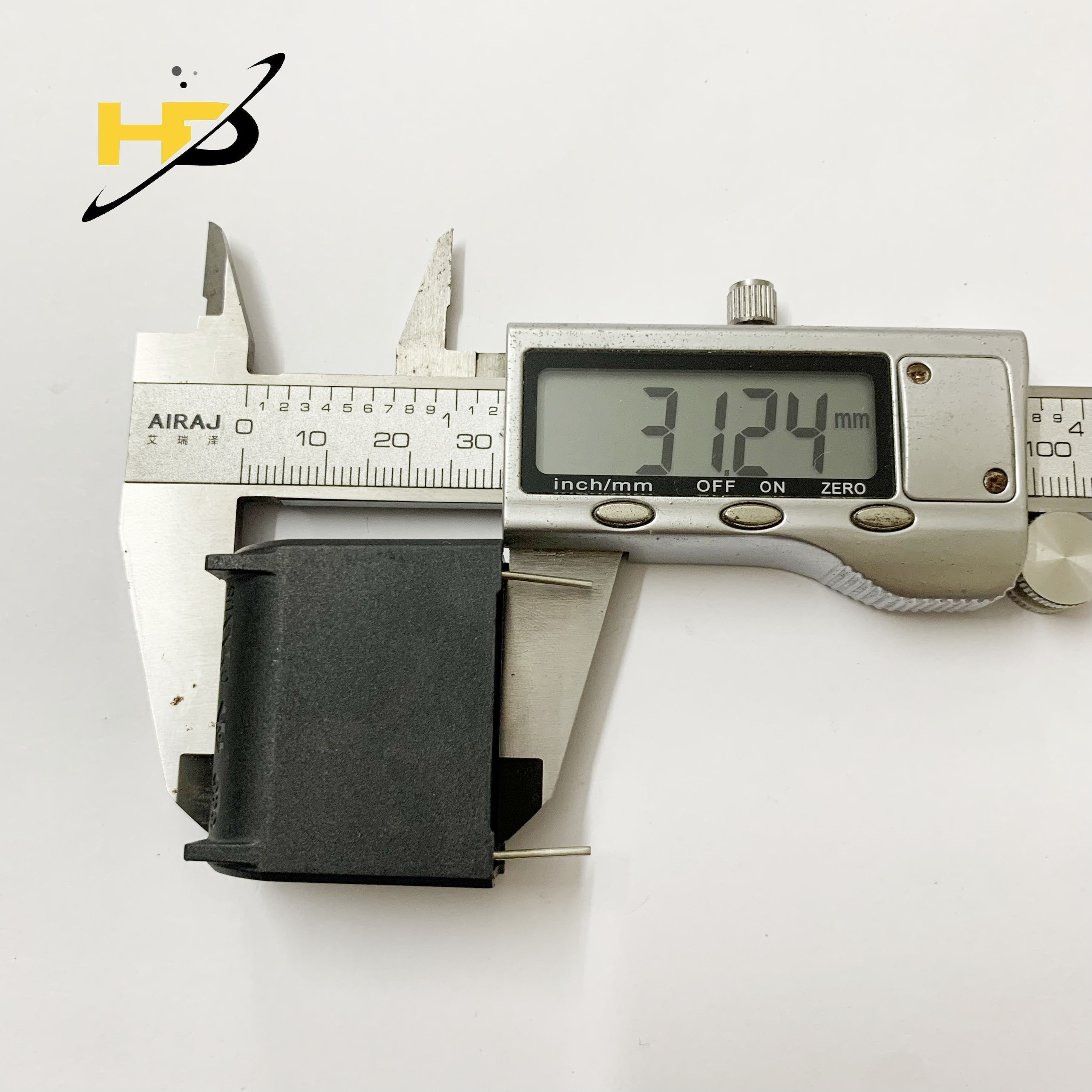 Tụ Bếp Từ 8uF 275VAC 400VDC, Tụ MKP Dáng Đứng