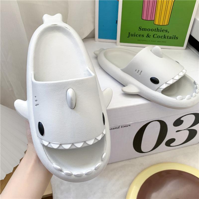 [Dép Người Lớn - Sẵn Hàng] Dép Cá Mập Dễ Thương Size Lớn Cho Nam Nữ