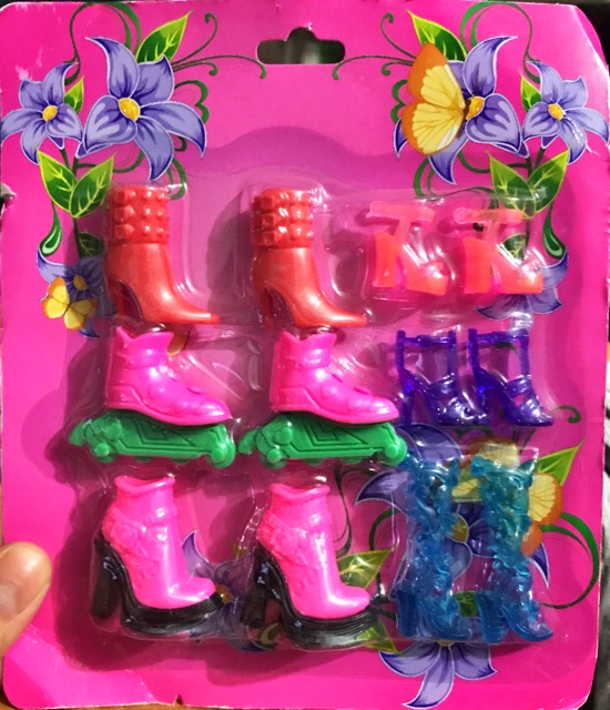 [HCM]Bộ đôi giày trượt patin cho búp bê 30cm