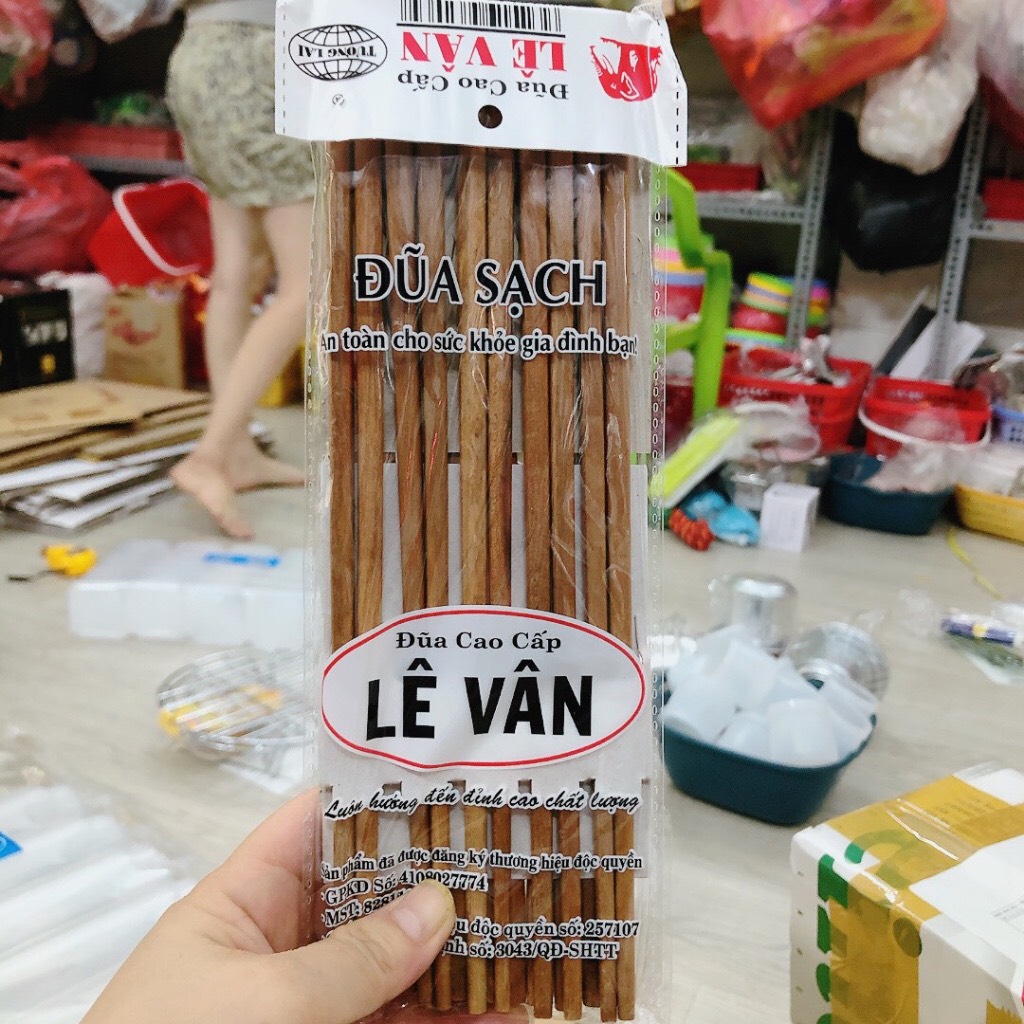 Set 10 Đôi đũa gỗ sao cao cấp (Lê Vân) - đũa chắc chắn