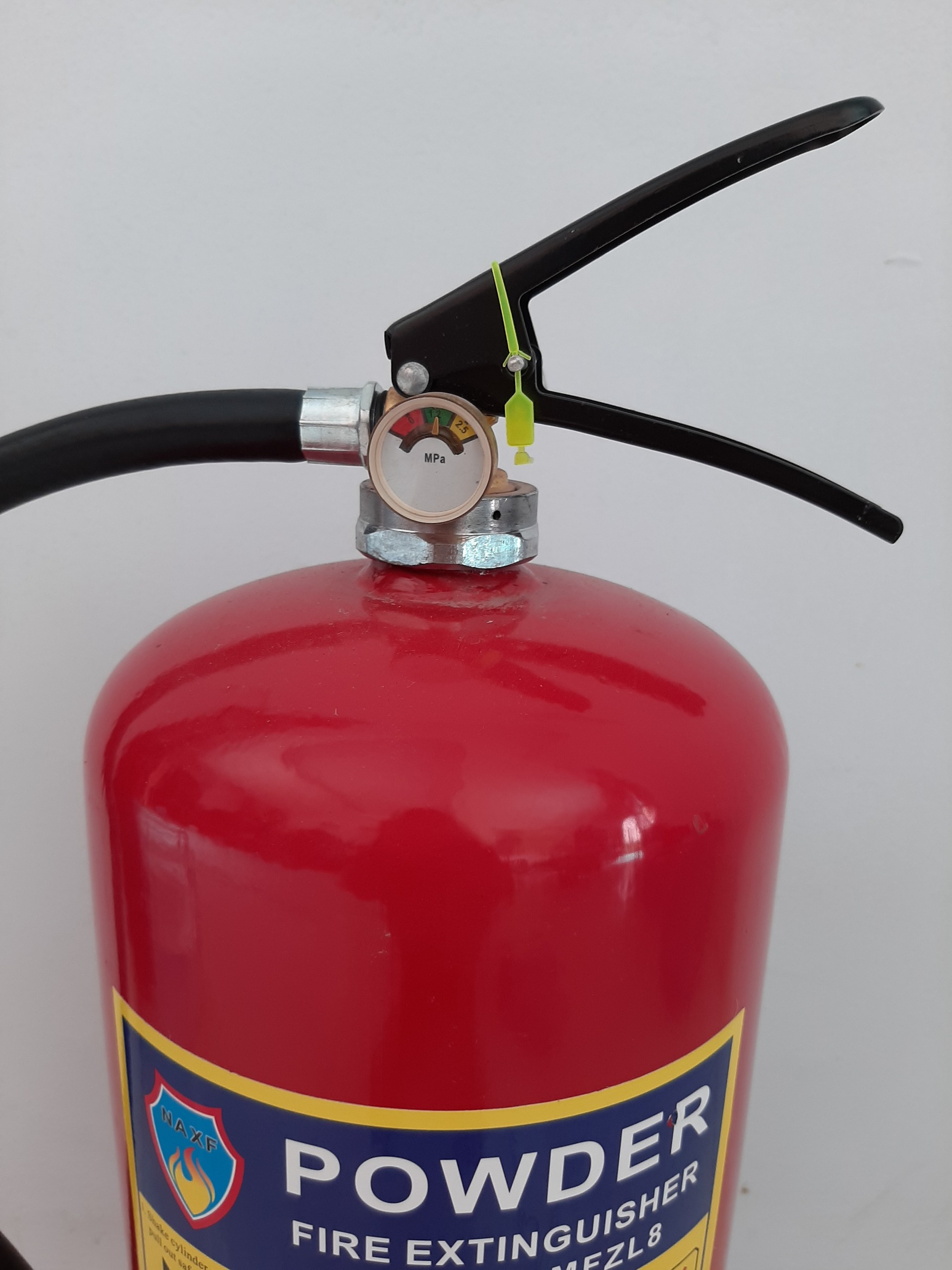 Bình cứu hỏa ABC MFlZ8 8kg