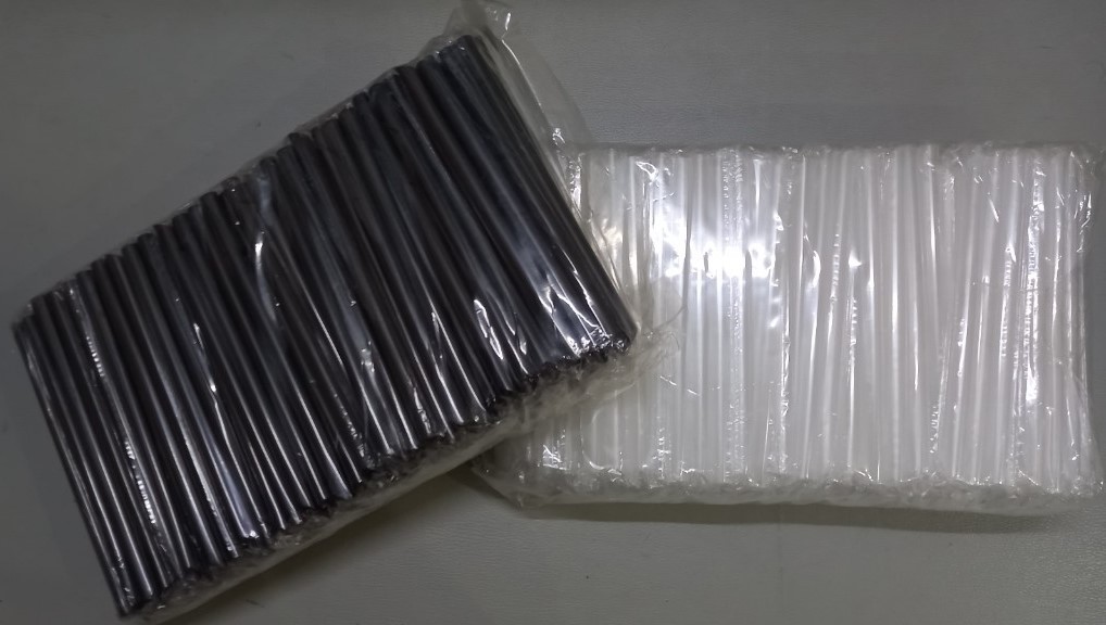 Ống hút nhựa trong đầu nhọn phi 12 (500GRAM)