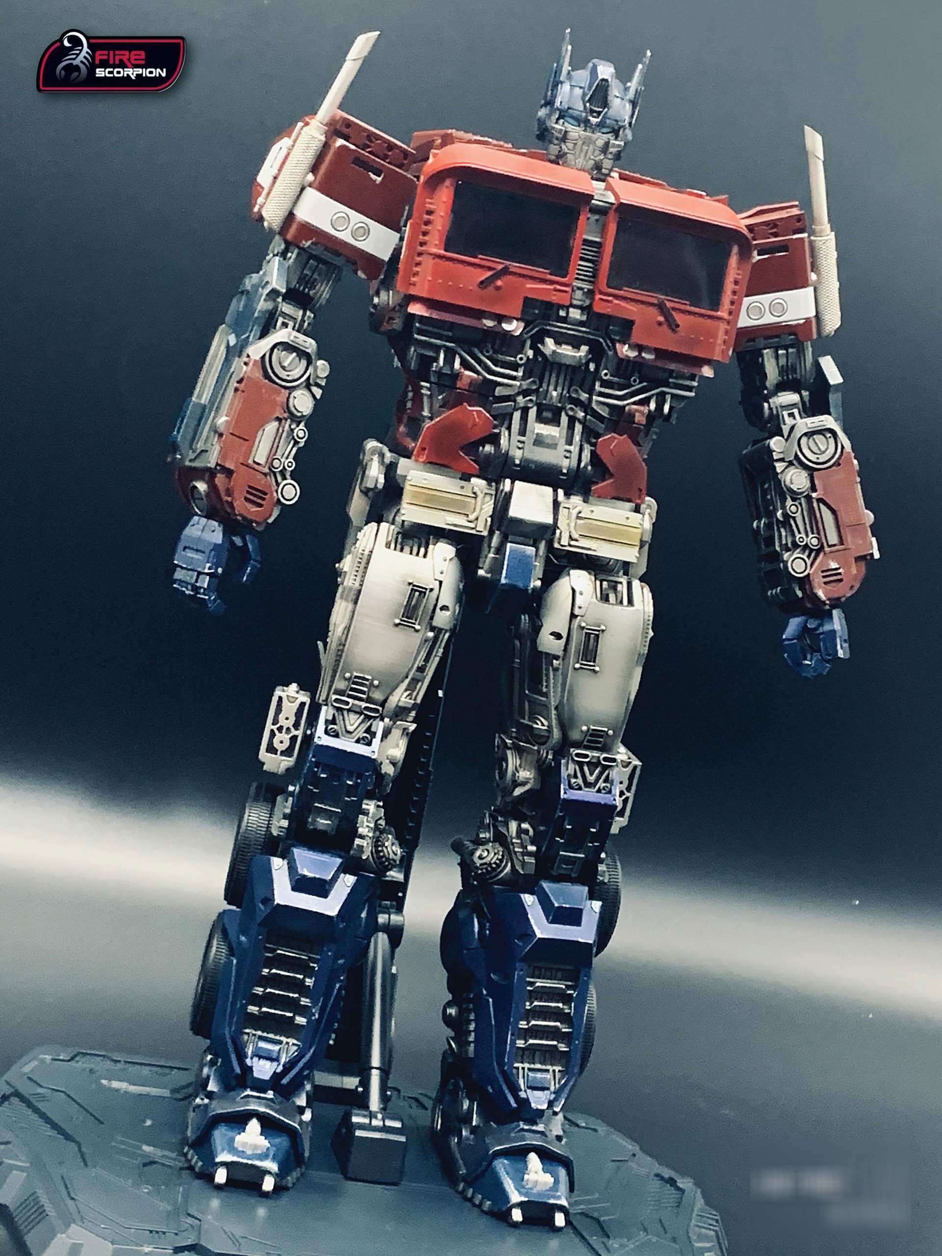 Mô hình Model Wizard M09 Fire Scorpion – Optimus Prime