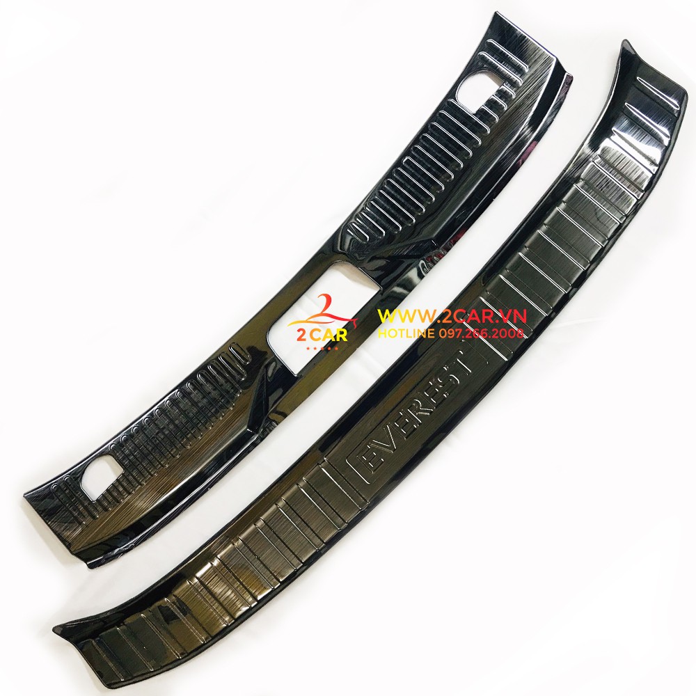 Ốp Chống Trầy Cốp Trong, Ngoài Xe Ford Everest 2017- 2018- 2020, 2021 2022 2023 chất liệu Titan