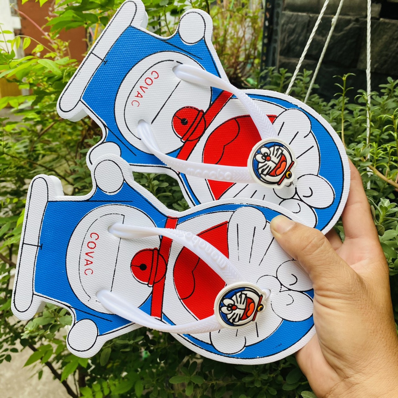 [HCM]DÉP NỮ XỎ NGÓN DOREMON DỄ THƯƠNG