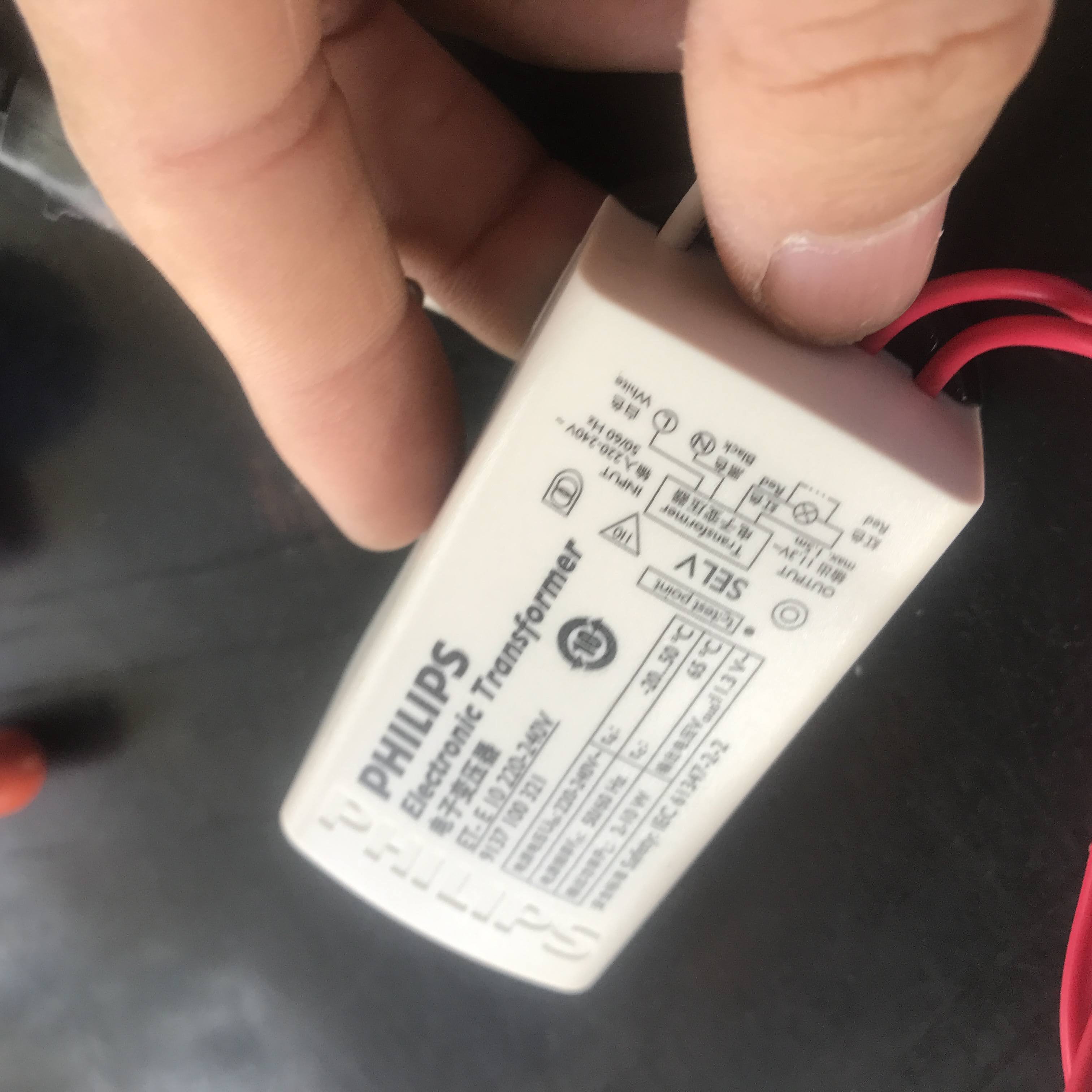 Bóng chén Master Led đui Mr16 công suất 5.5w [Philips chính hãng]