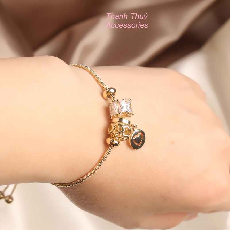 Vòng tay đính đá thiết kế Hàn Quốc