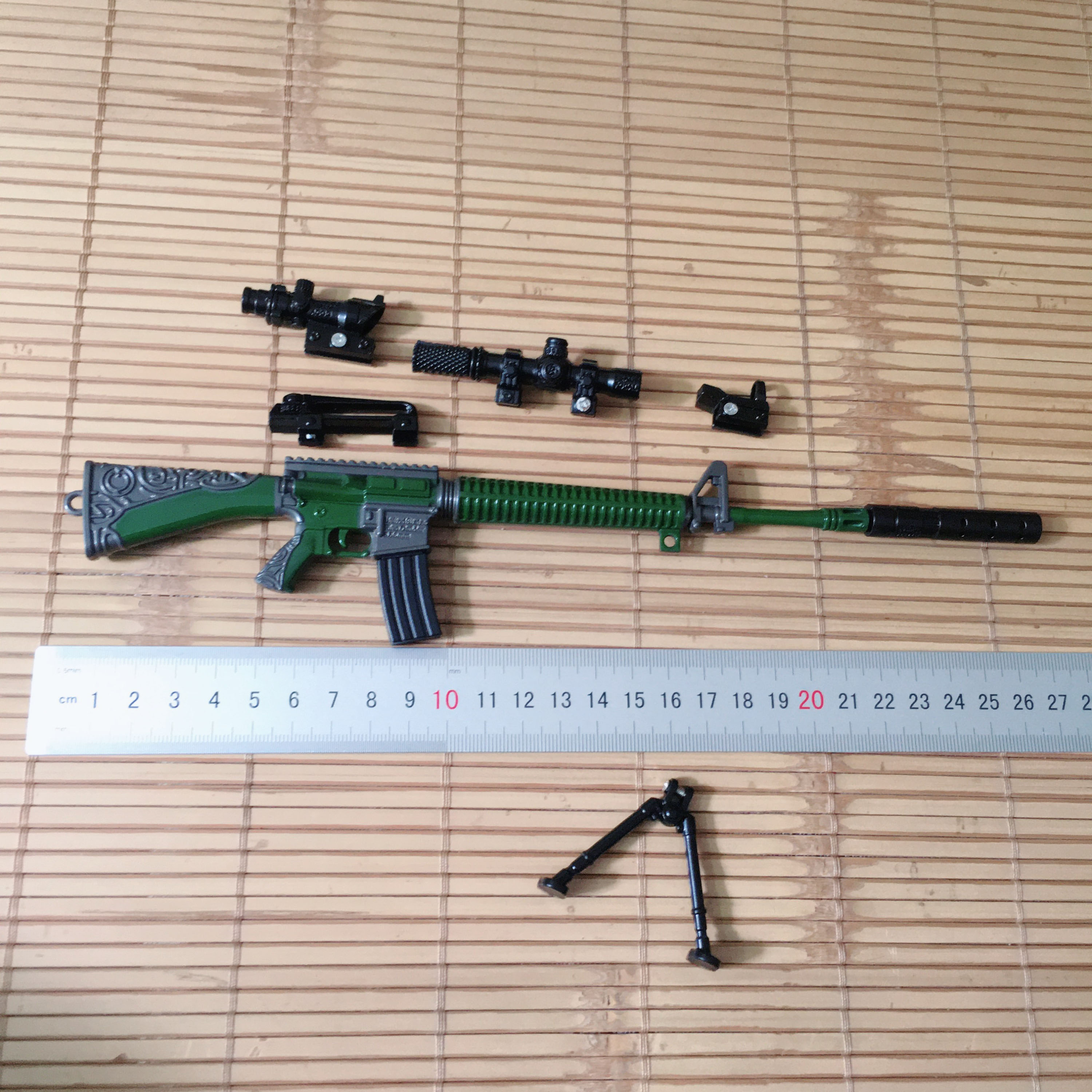 Mô Hình Khẩu M16A4 Có 3 Scope Trong PUBG