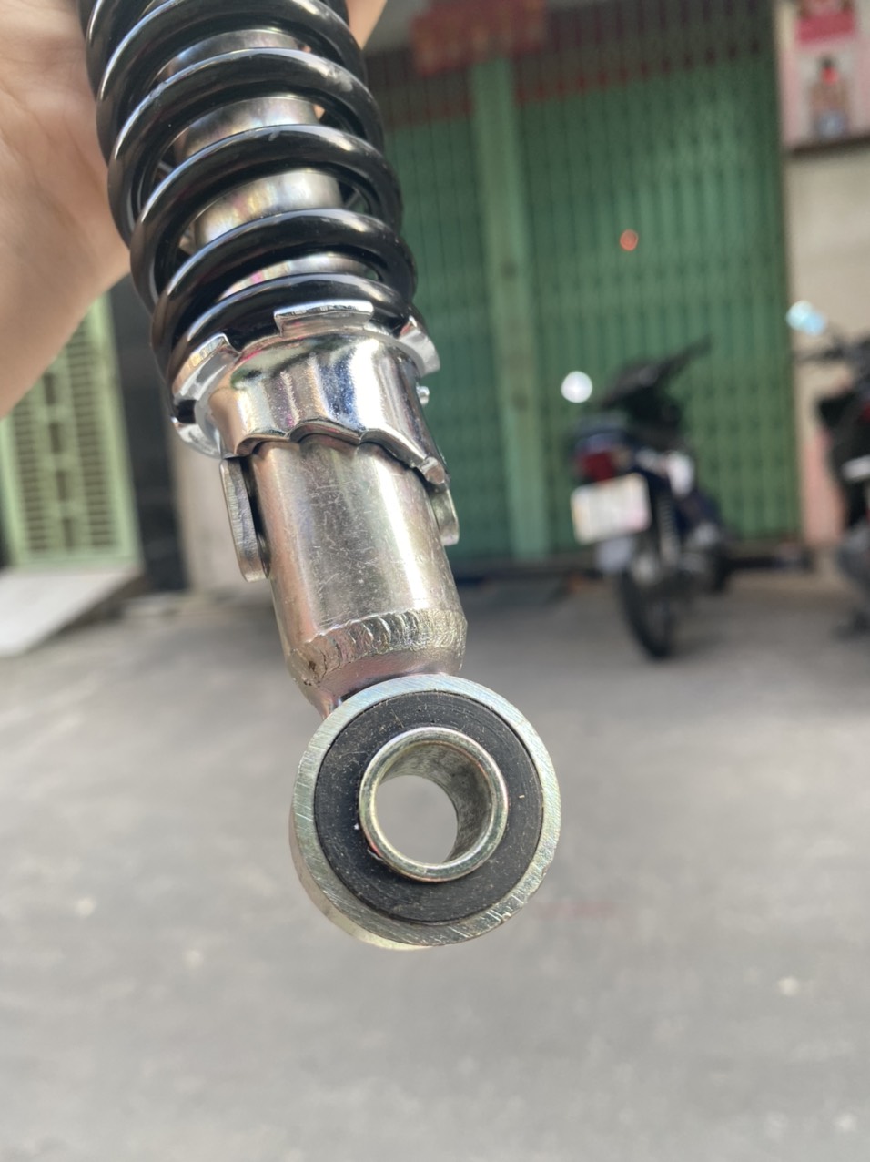 PHUỘC SAU XE MAX 3 - MAX NEO ( TRUNG QUỐC )