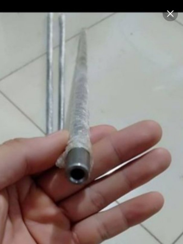 Ống dầu nhập khẩu mạ crôm phi 12 lỗ 6.4mm dài 70cm