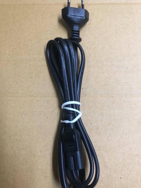Dây Nguồn Số 8 Xịn