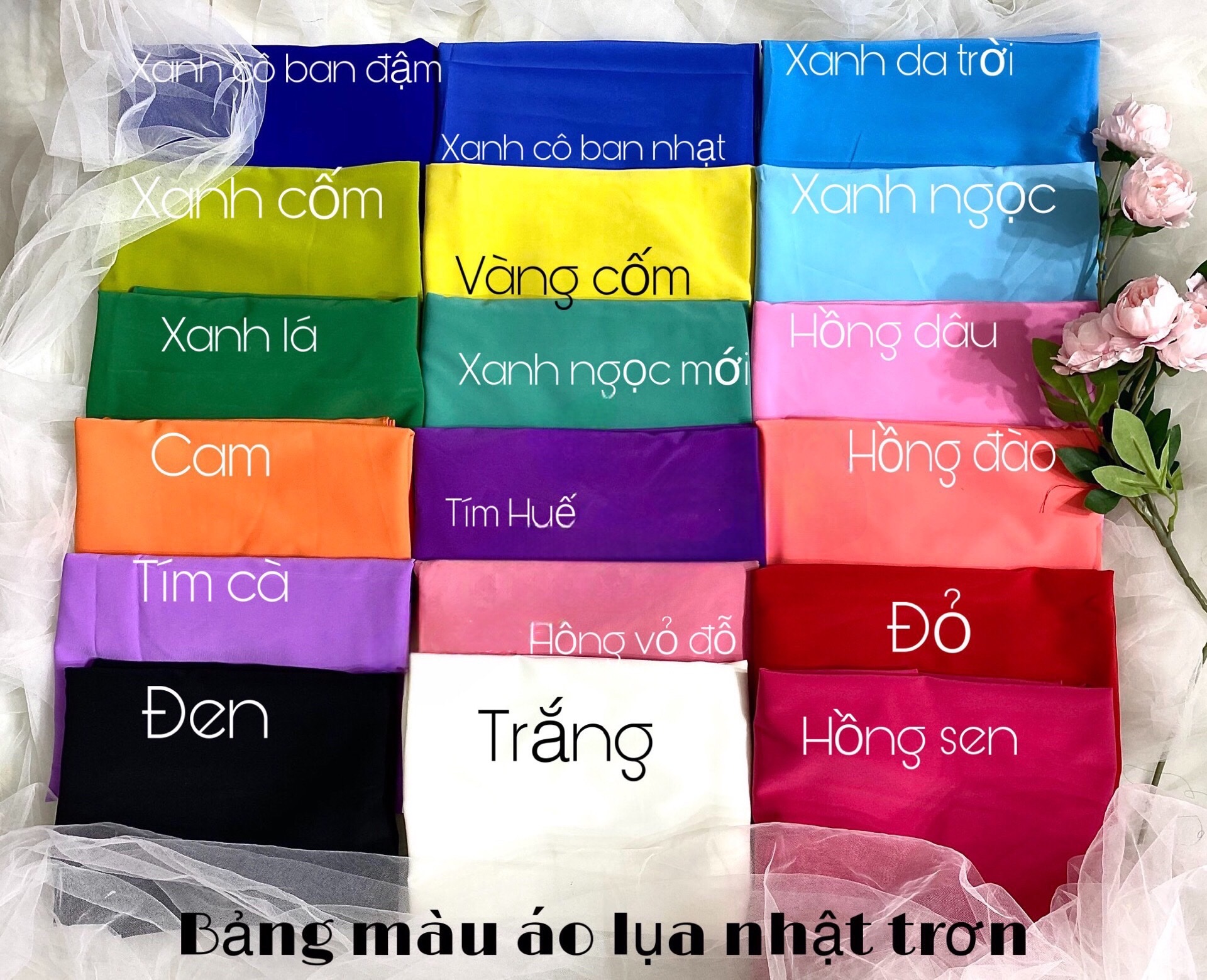 Áo dài hoa nhí tay bồng mẫu mới 2023