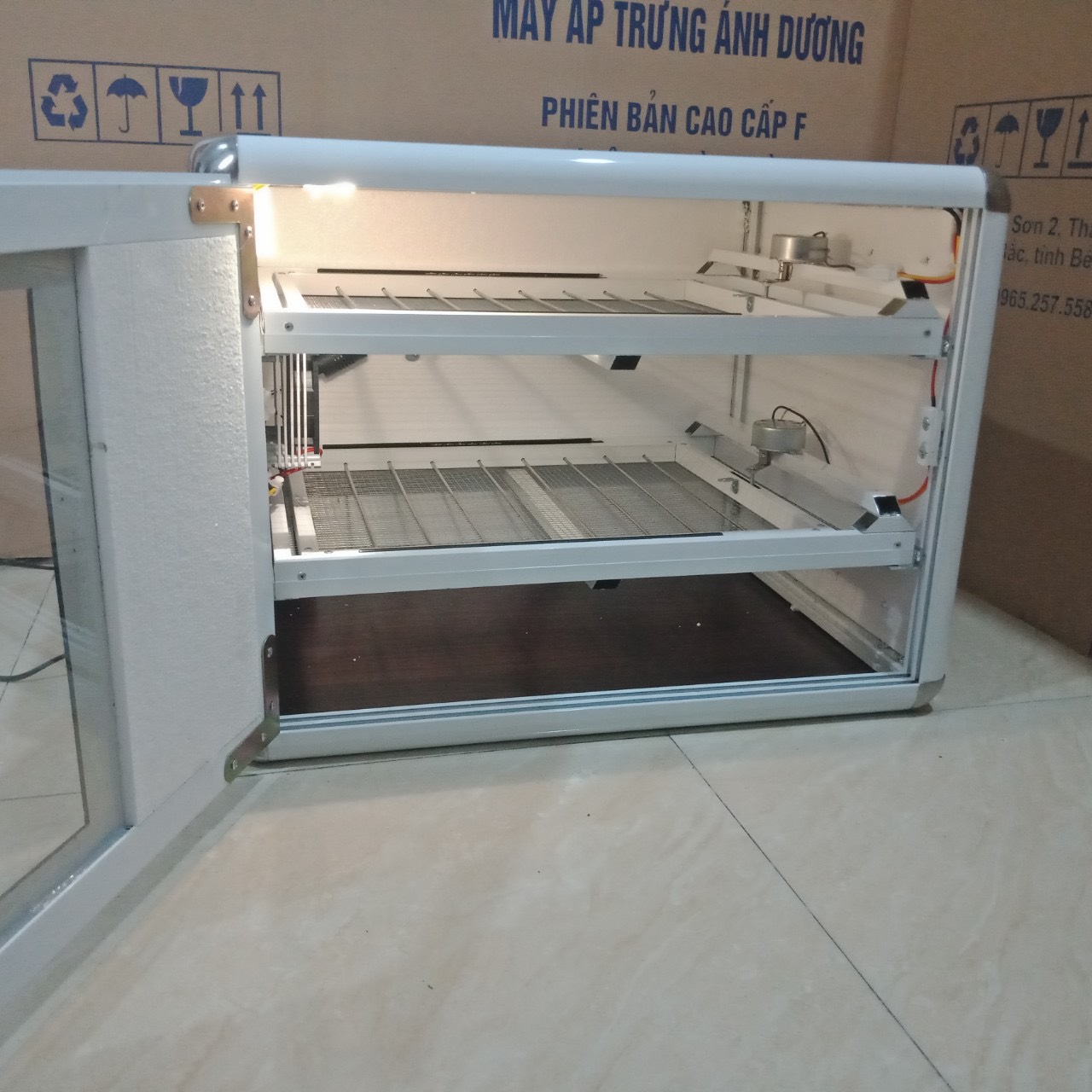 Máy Ấp Trứng Ánh Dương P108- Thùng máy 108 quả