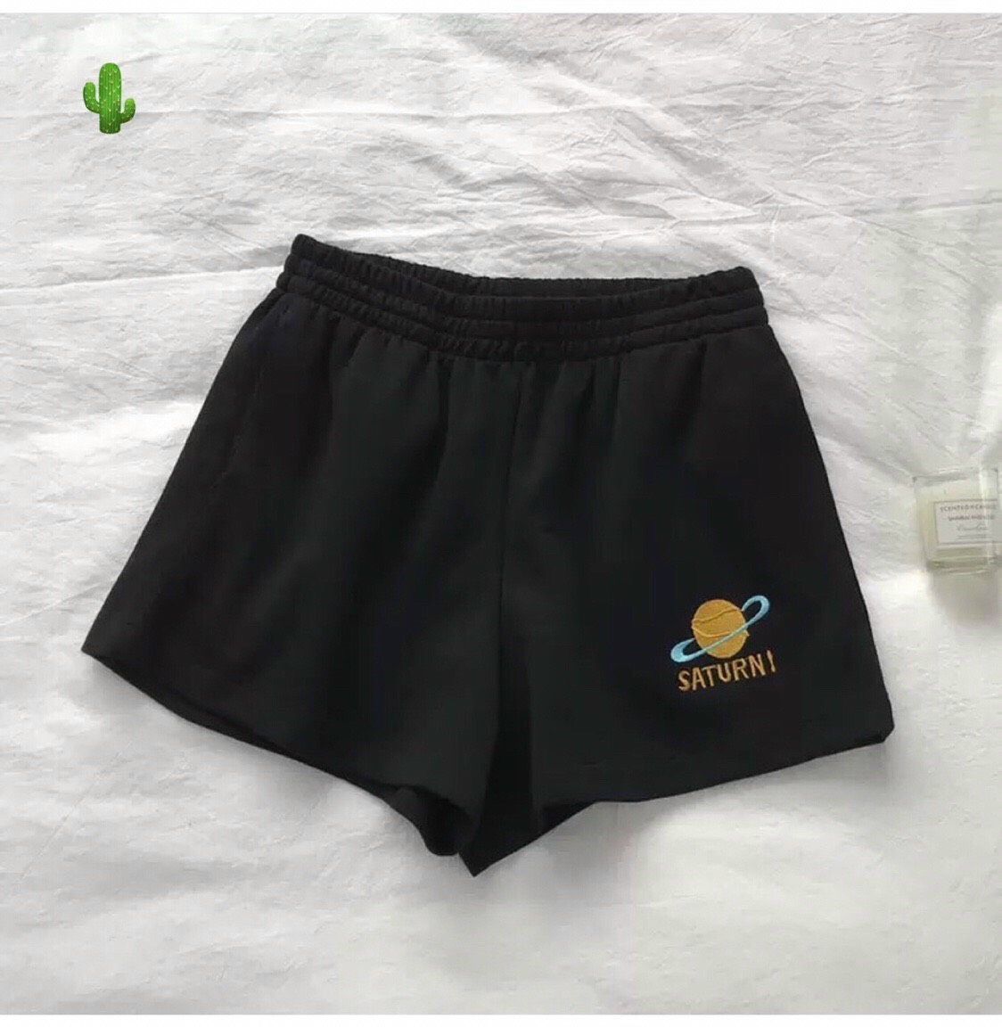 QUẦN SHORT ĐÙI NỮ THÊU LOGO CUTE