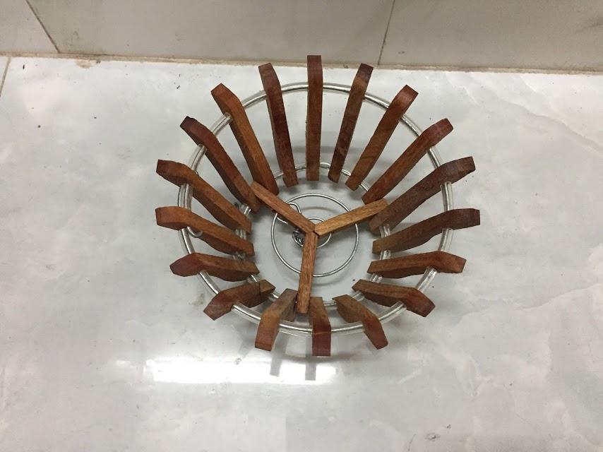 [HCM]Chậu gỗ lượng căm xe số 1 size 20cm
