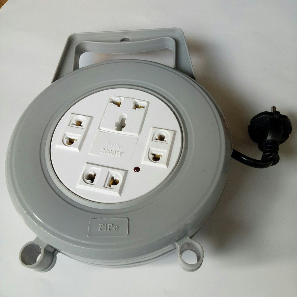 Ổ cắm điện quay 8M Pipo P200
