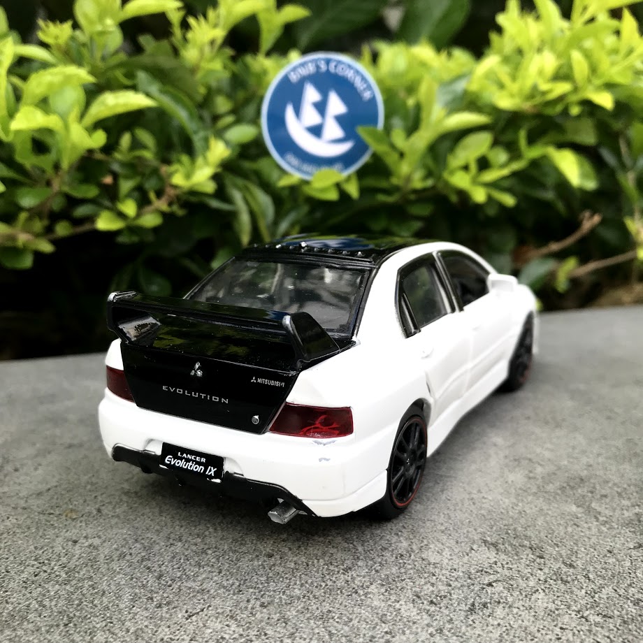 [BNB's Corner] Xe mô hình 1:32 Mitsubishi Lancer Evolution IX hãng Jackie Kim