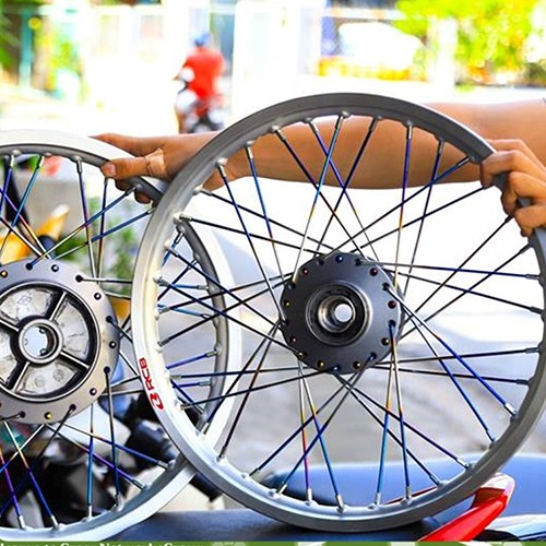 căm xe máy xanh trắng ex135 2 đĩa - 927