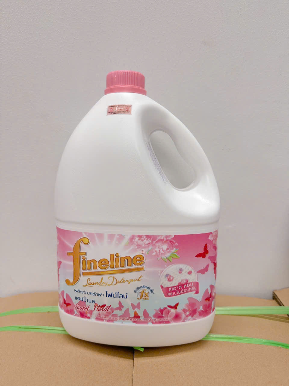 [HCM] Nước Giặt Quần Áo Fineline 3000ml Thái Lan