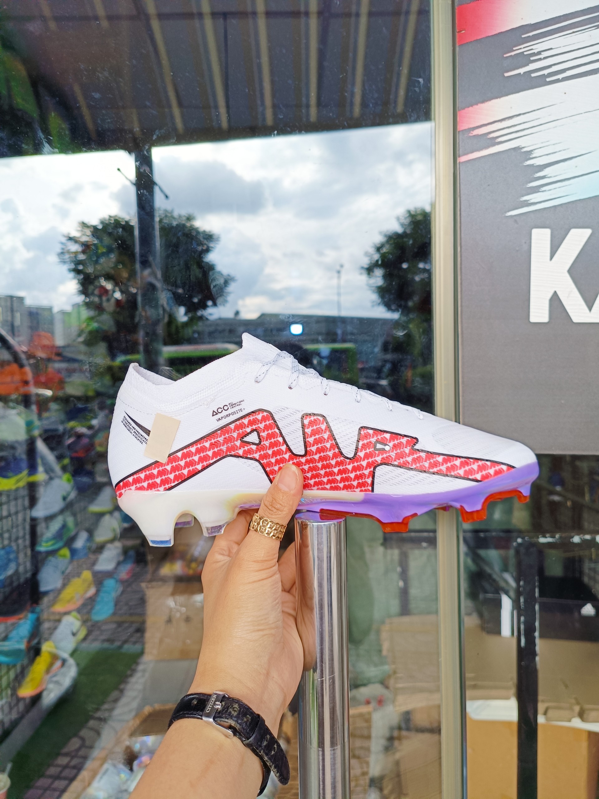 giày đá bóng Mercurial Vapor 15 Elite FG ( Tặng hộp+tất+túi rút )