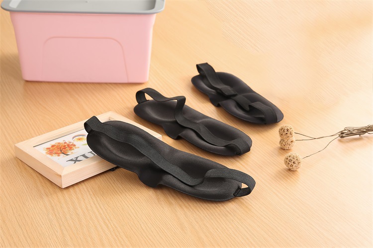 Miếng Che Mắt Ngủ 3D Du Lịch - Thiết Kế Thân Thiện cho Đôi Mắt