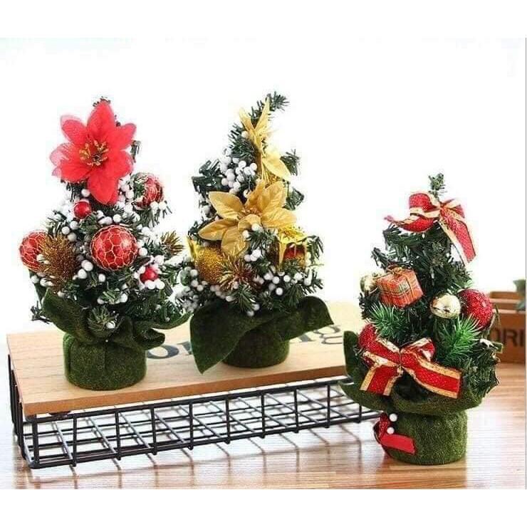 ( Tặng kèm dây đèn nháy) Cây thông noel mini để bàn, Cây thông noel.