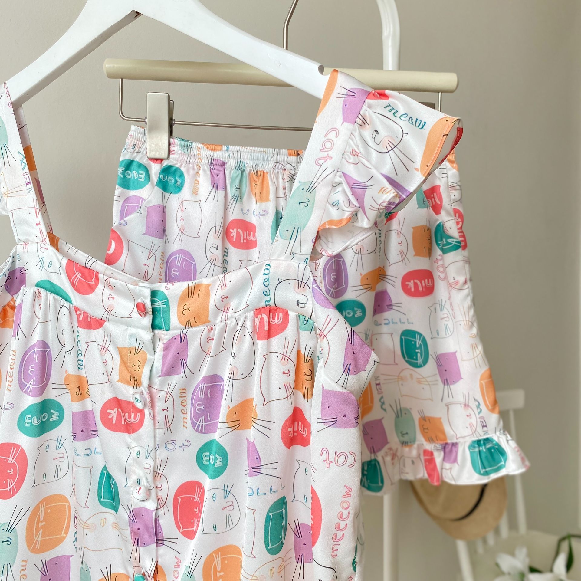 VIBES Đồ bộ 2 dây cánh tiên Lụa satin Mei Straps Set