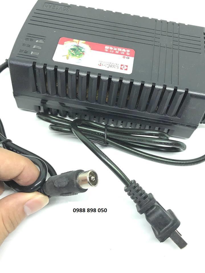 Sạc Xe Dạp Điện 3 Bình Chân Tròn 36v