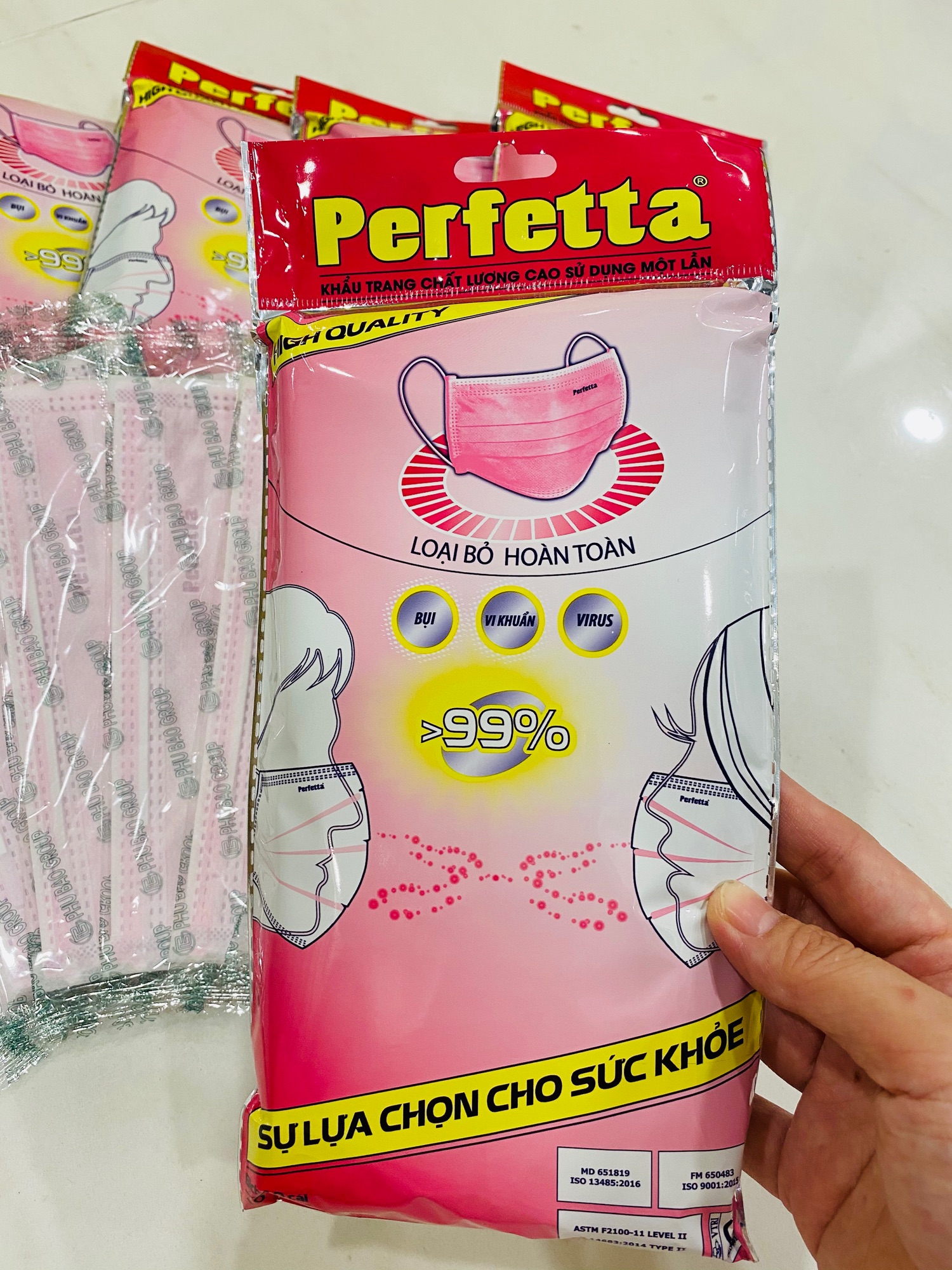 ❤️❤️❤️ Khẩu trang y tế người lớn Perfetta gói 10 cái ( Mask for adult, 10 masks / packet)