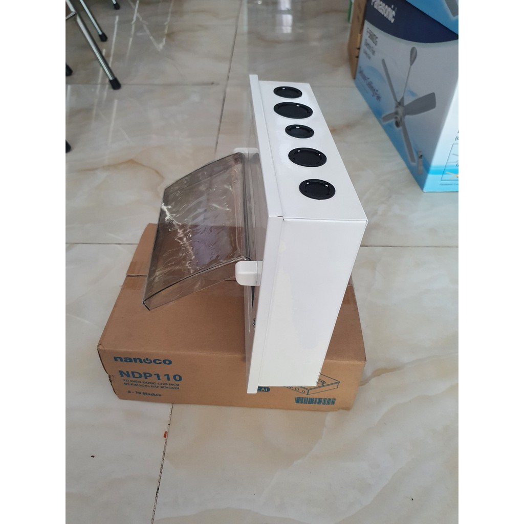 NANOCO / Tủ điện chứa 5-10 đường Panasonic – NDP110