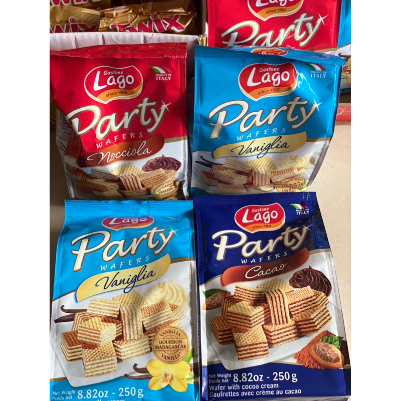 Bánh Xốp Mini Lago Party Wafers 250g