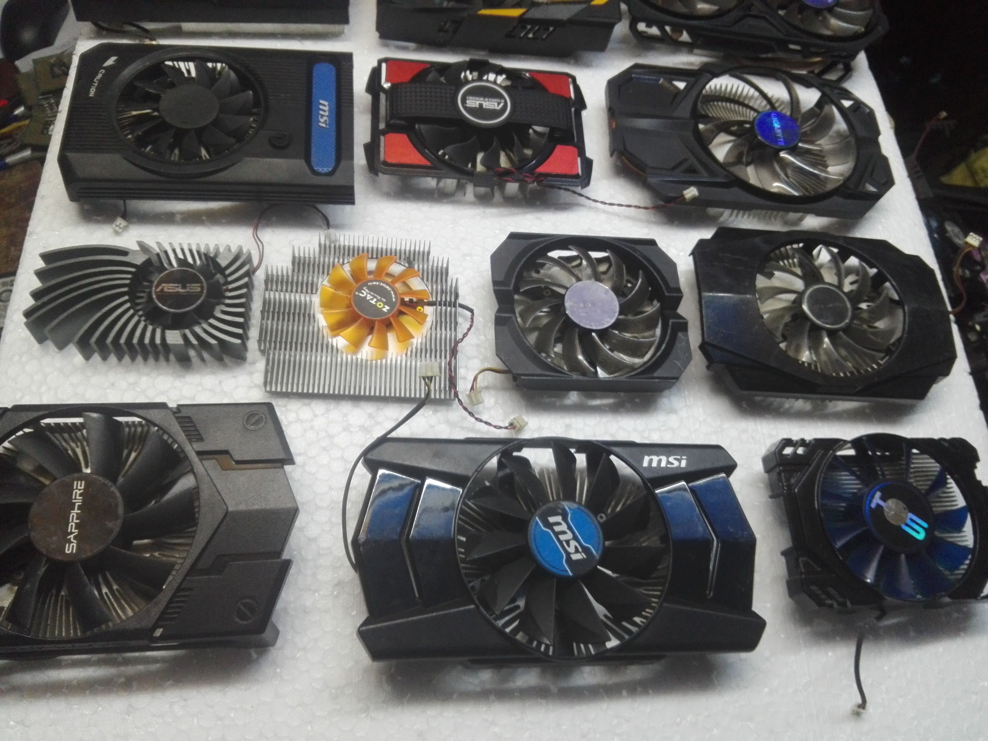 Quạt Fan tản nhiệt Card Màn Hình VGA Giga Asus MSI Zotac 1050 1060