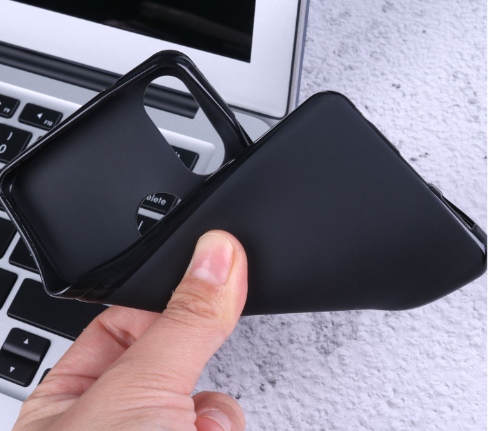 Ốp lưng vsmart joy 1 + / joy 1 plus TPU đen mềm mịn