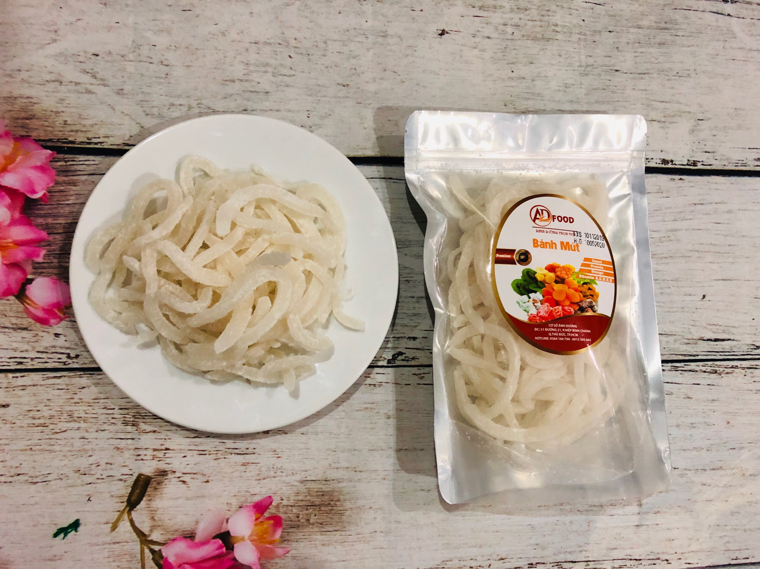 Gói mứt dừa non 500g