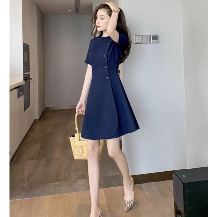 Đầm xanh đen cổ tròn nút trước