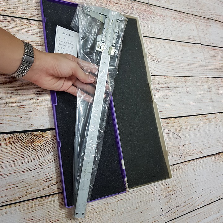 Thước cặp  kẹp cơ khí thép không gỉ 0 300mm.
