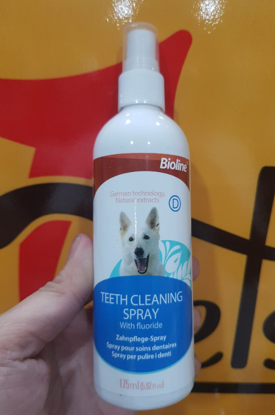 Xịt thơm miệng & nướu chân răng cho chó mèo Bioline (175ml)