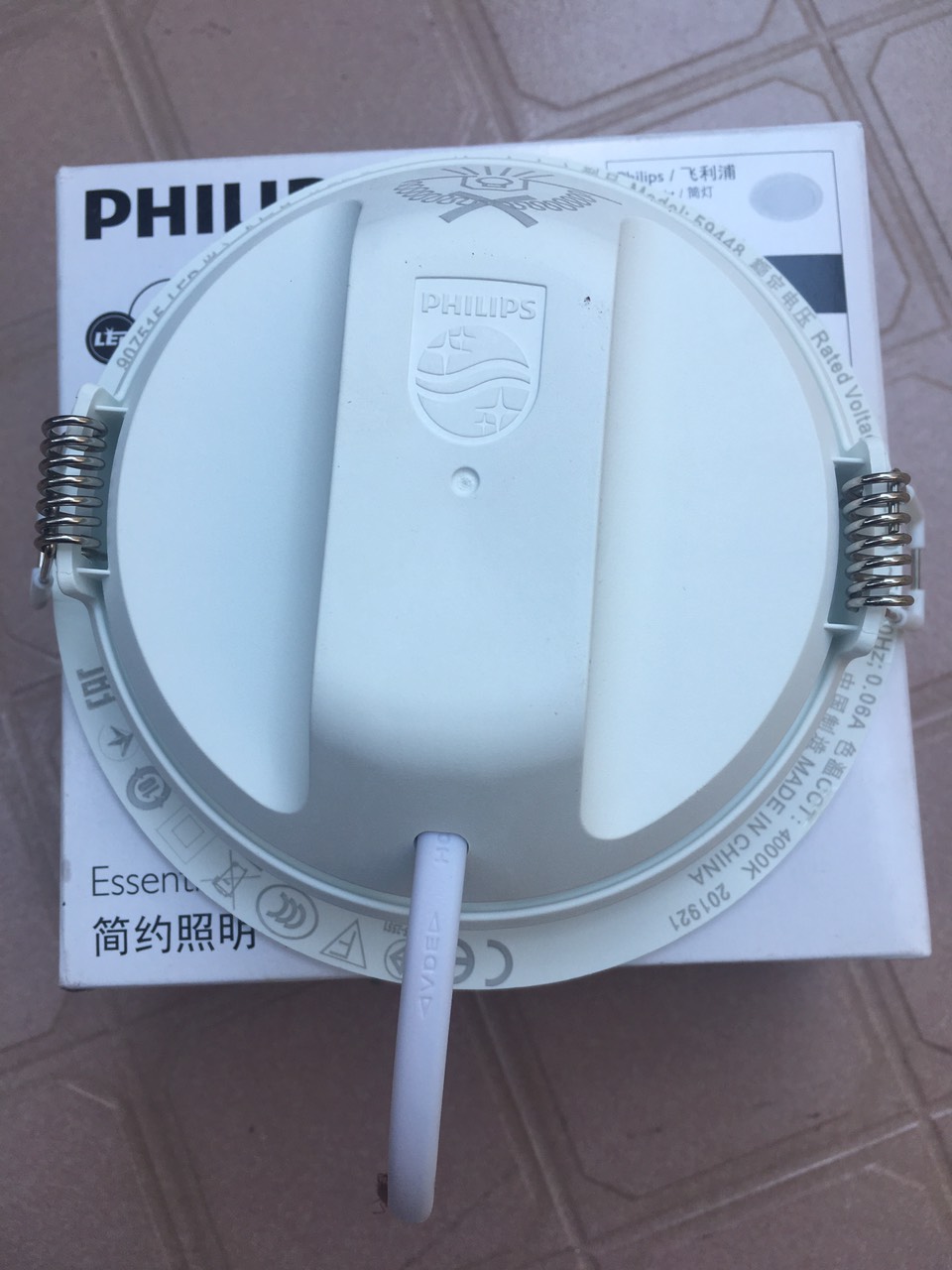 ĐÈN LED ÂM TRẦN 7W 59448 Lỗ cắt 105mm Philip